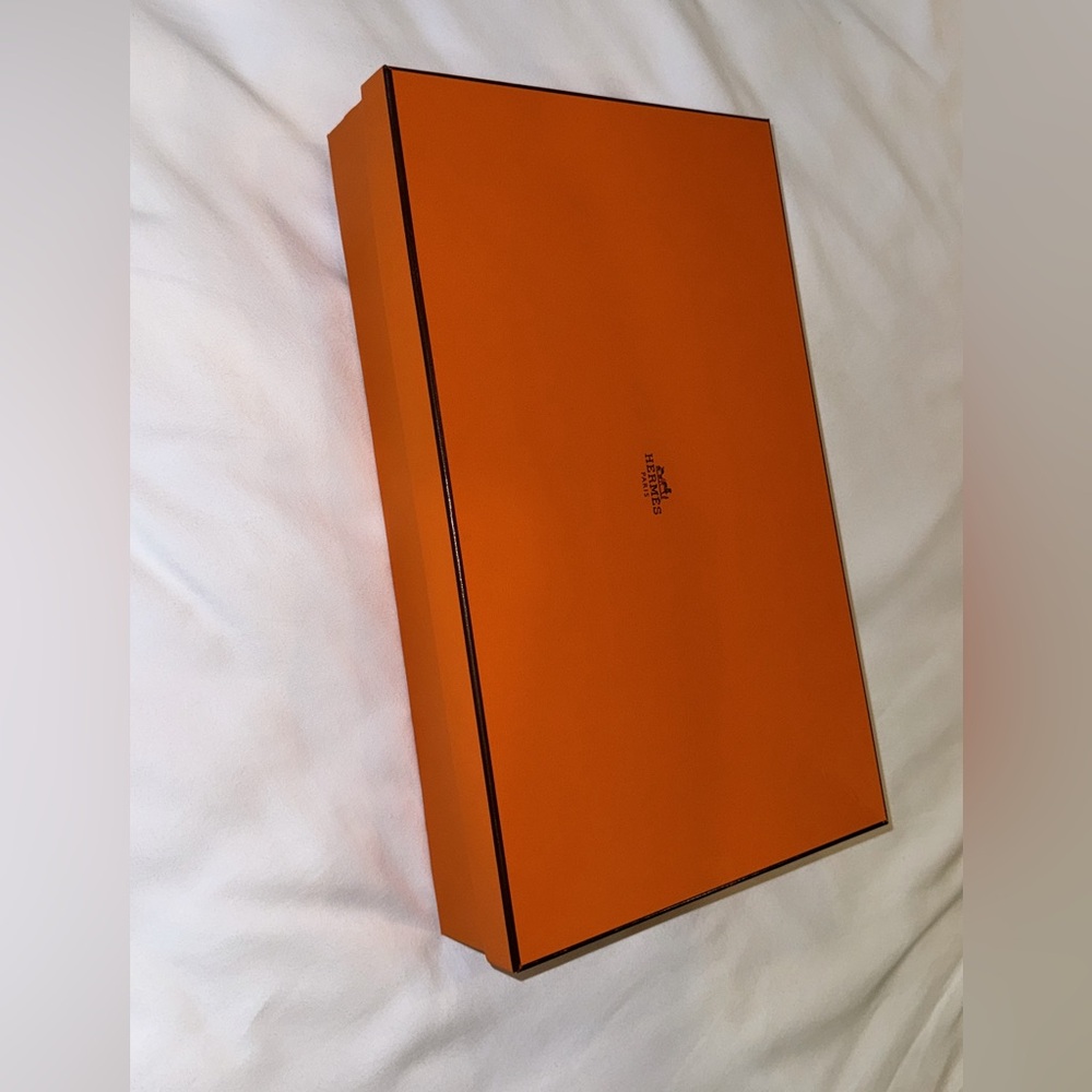 💯 Authentic Hermes Shirt Box 9.5 x 15